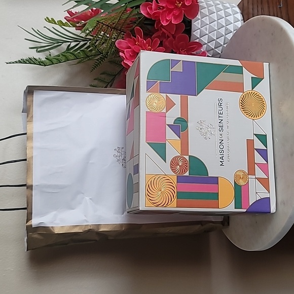 NWOT Maison de Senteurs Orange Blossom travel beauty bath set. Made in Tunisia.